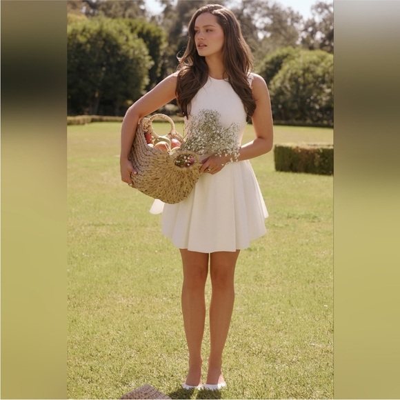 NWT House of CB Claretta white pleated cotton mini dress - Picture 10 of 10